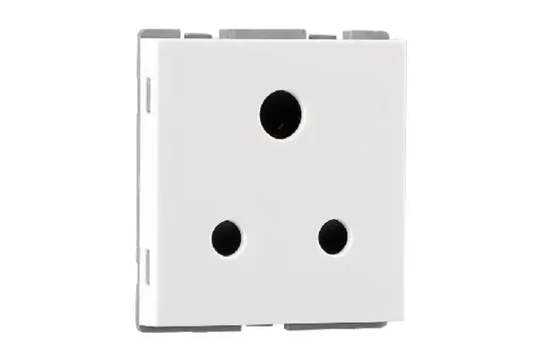 6A 3Pin Socket Havells REO White